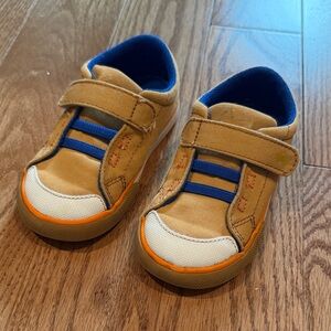 See Kai Run Tan and Blue Velcro Sneakers Toddler Size 7